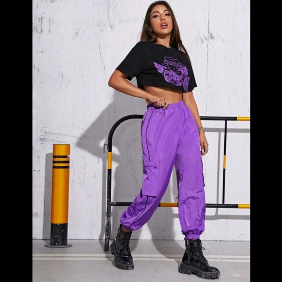 Crop Top &  Patched Pants Set - Picture 3 of 8